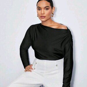 BIZwear Plus Size Women's Irregular Shoulder Pleated T-Shirt